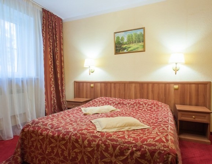 Полулюкс 2 мест. 2 комнатный (корп.3,4) - Парк-отель AMAKS «Ершово»